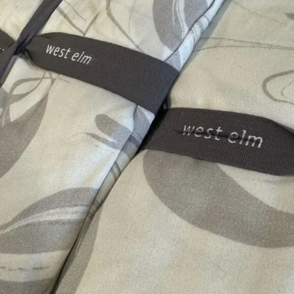 NIP West Elm Abstract Fair Trade Tencel Feathered Marble King Shams Frost Gray